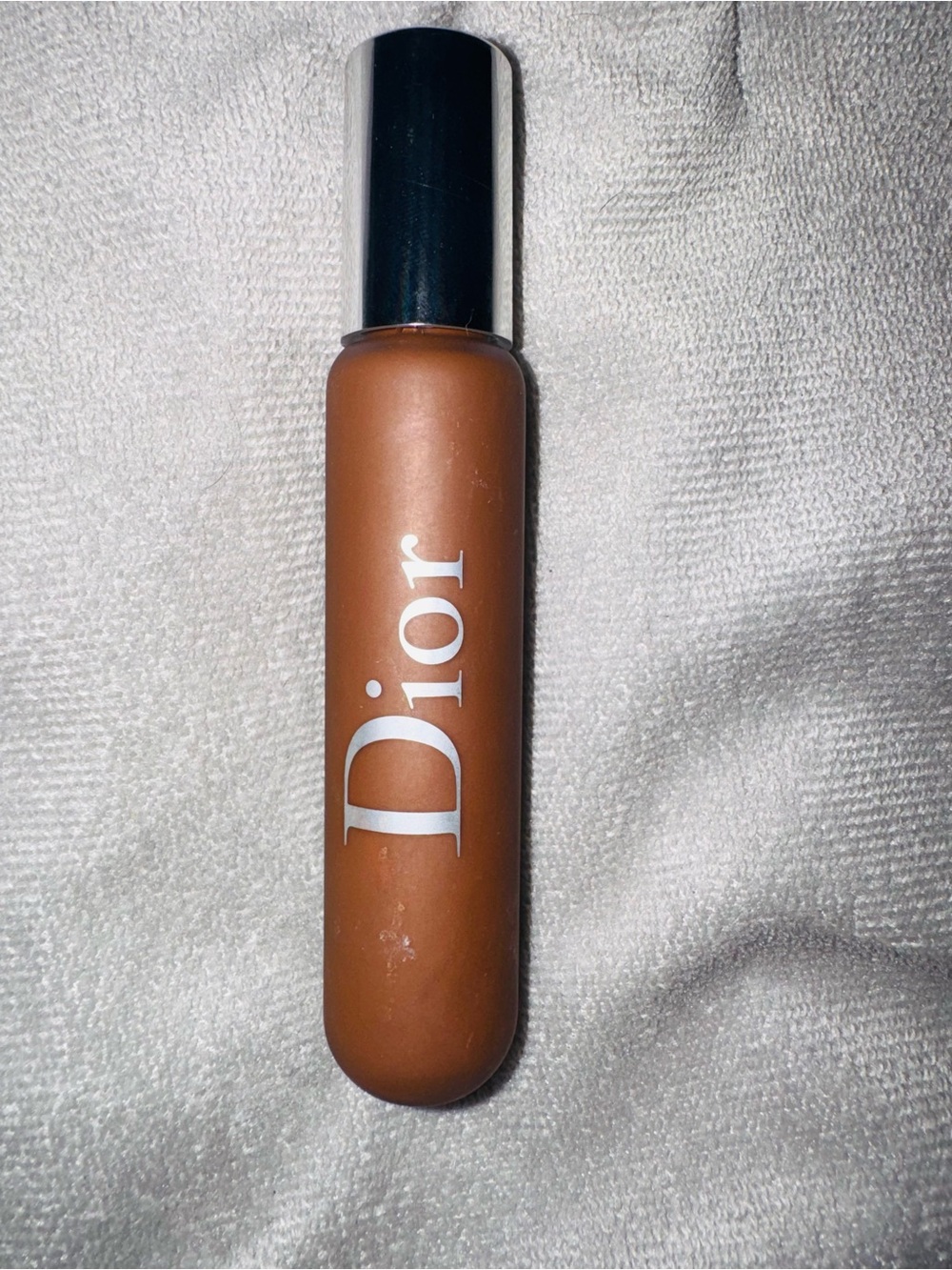 8N-Dior Backstage Flash Perfector Concealer- NEW- No box